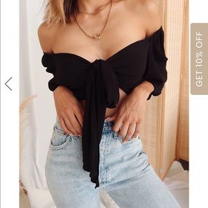 12th tribe long sleeve cropped tie top - black